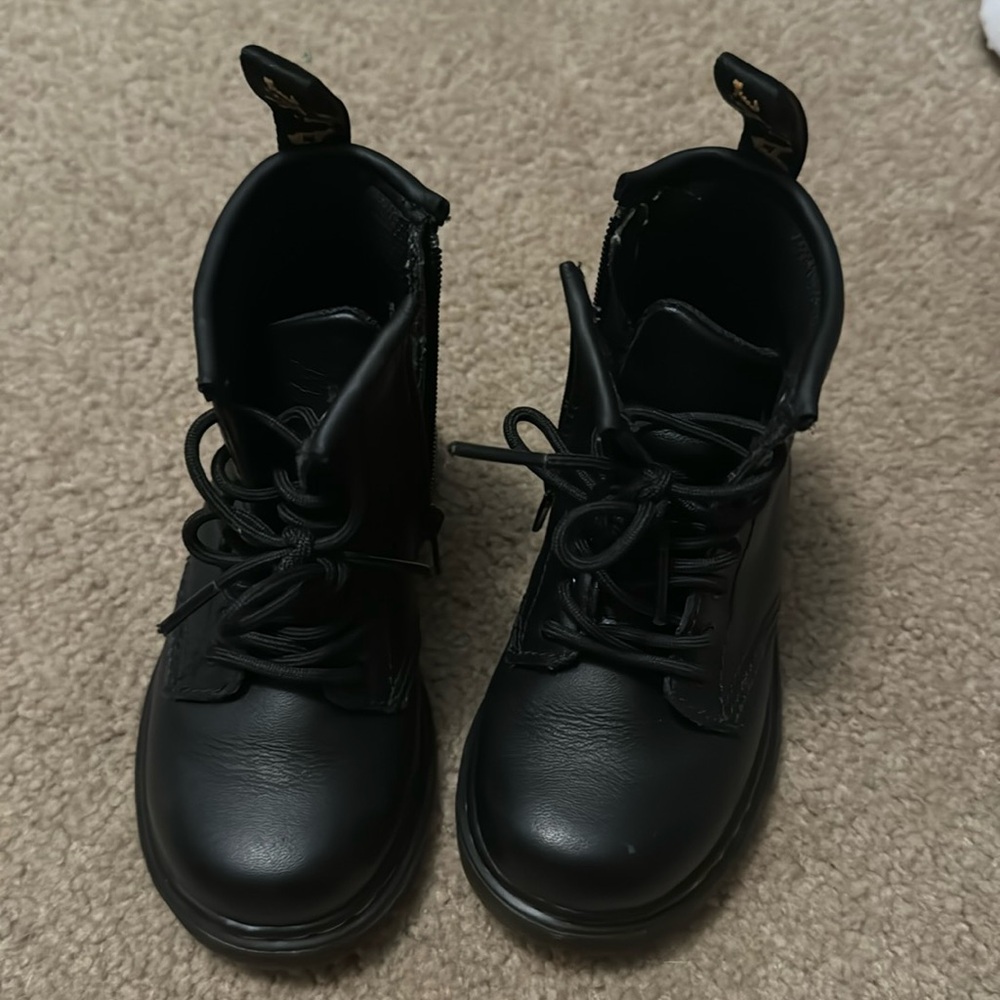 Brand new without tag Doc Marten size 8